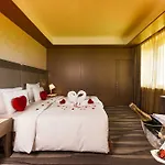 Grand Europa - Since 1869 Hotel