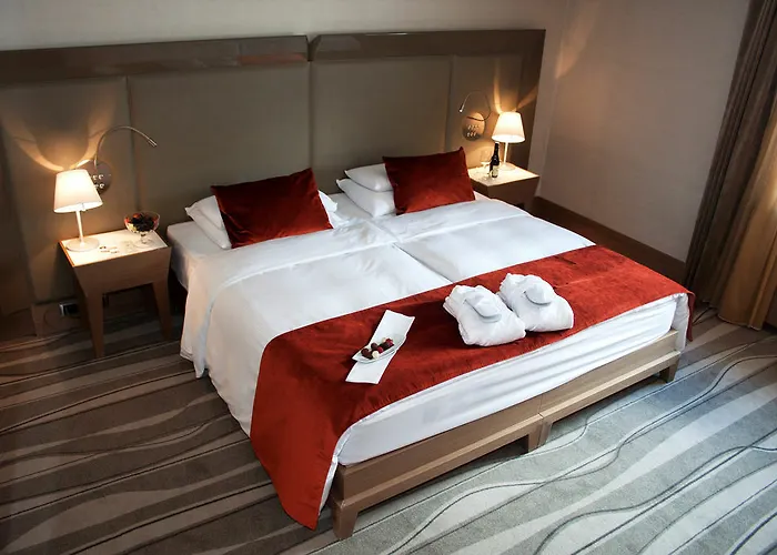 فندق Grand Europa - Since 1869 5*