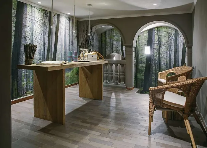 Отель Grand Europa - Since 1869 5*